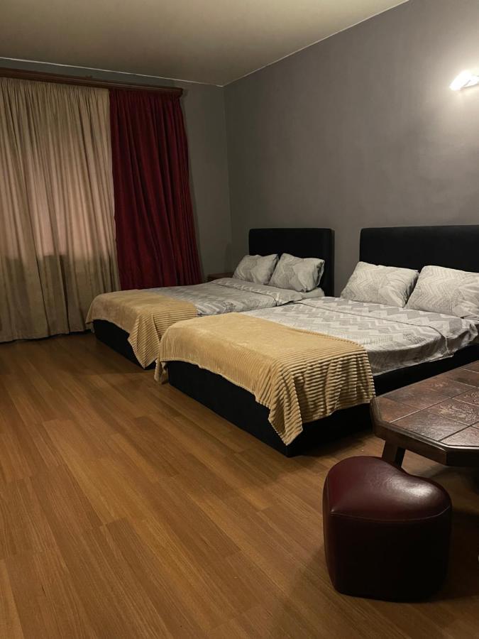 Hotel Era Tbilisi Eksteriør billede