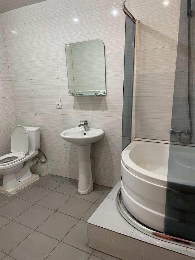 Hotel Era Tbilisi Eksteriør billede